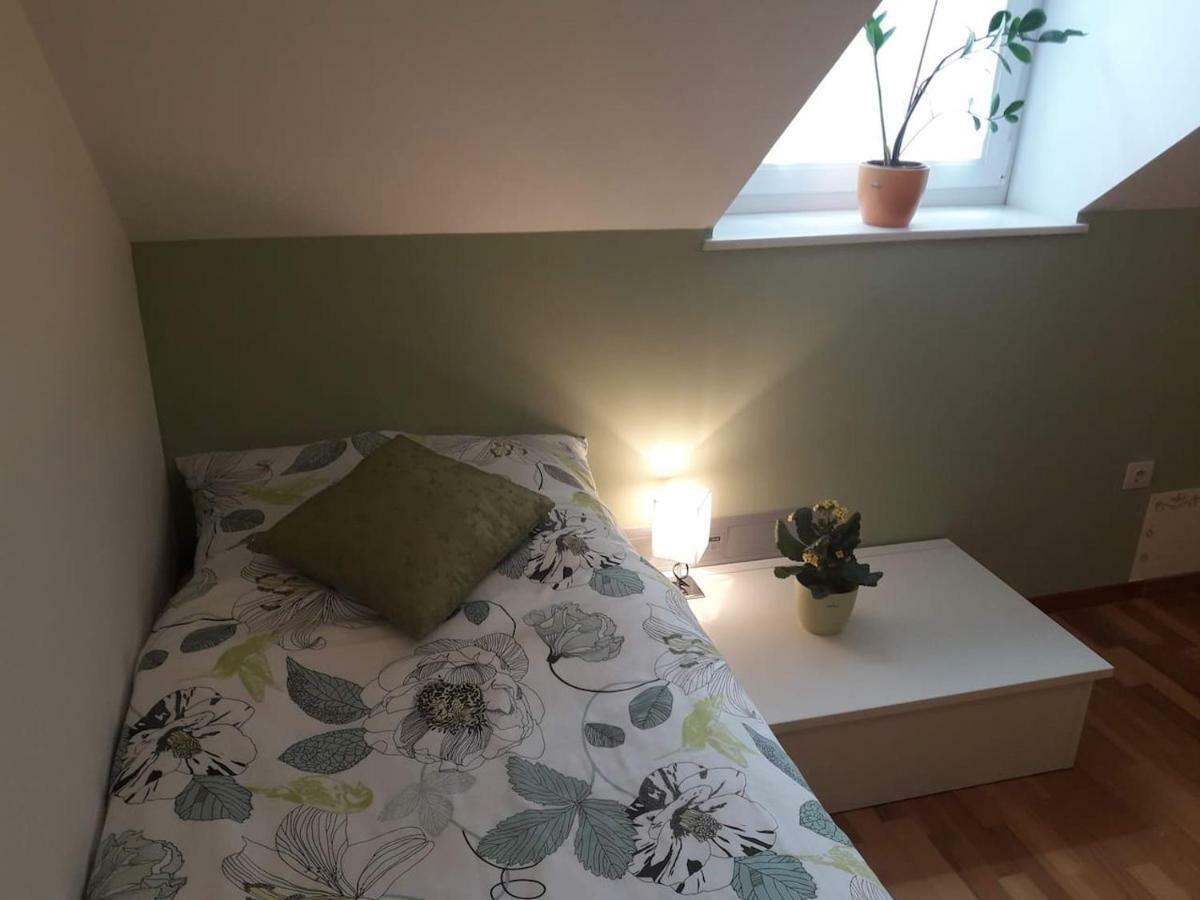 Natasha'S Garden House Apartman Dol pri Ljubljani Kültér fotó
