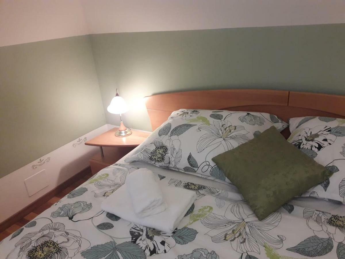 Natasha'S Garden House Apartman Dol pri Ljubljani Kültér fotó
