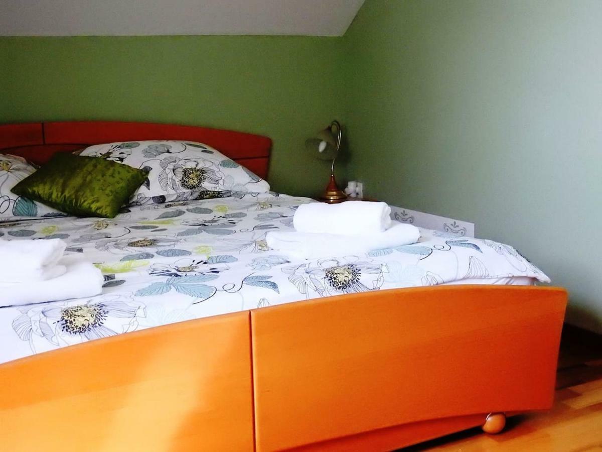 Natasha'S Garden House Apartman Dol pri Ljubljani Kültér fotó